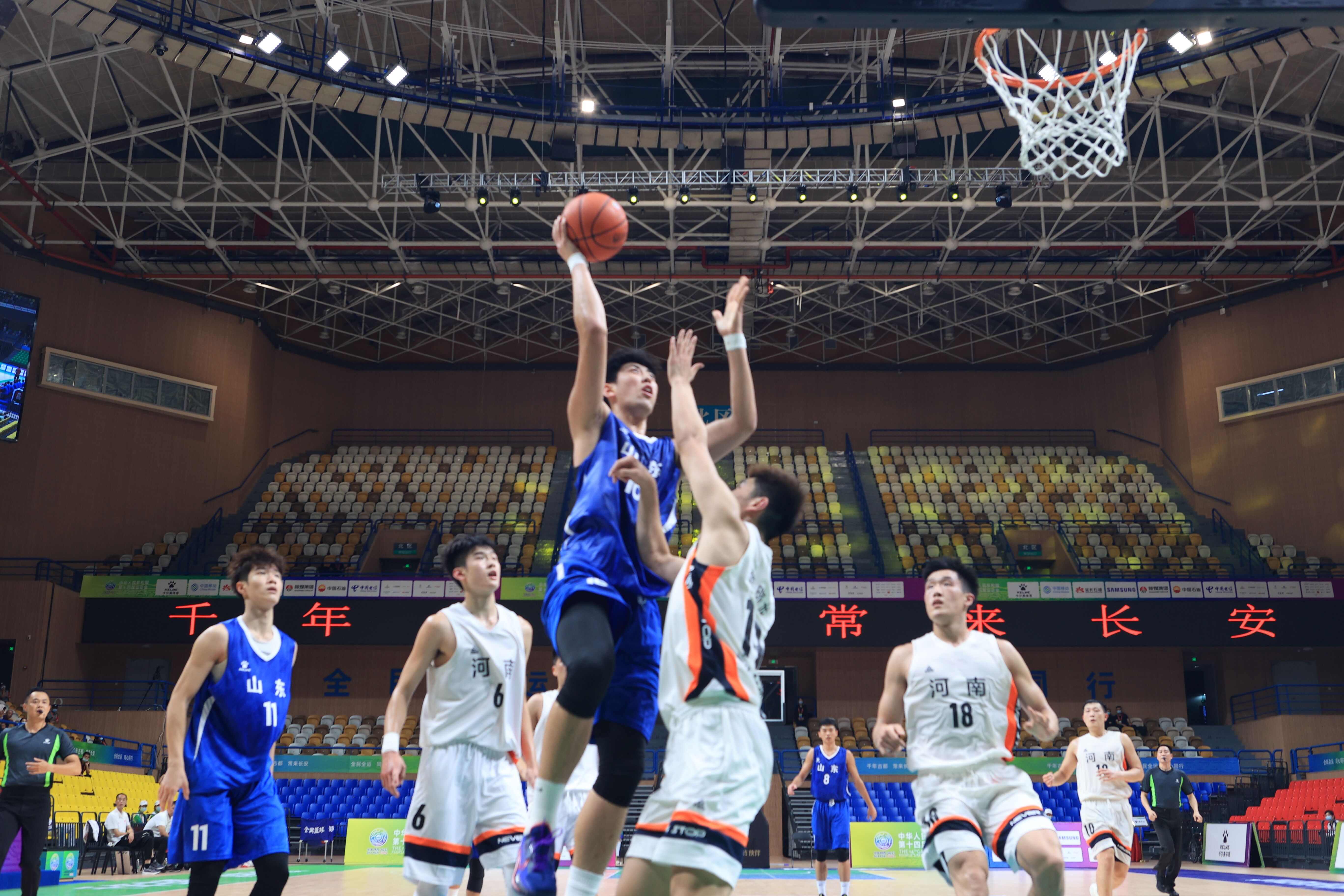 代的艺术形 代的艺术形